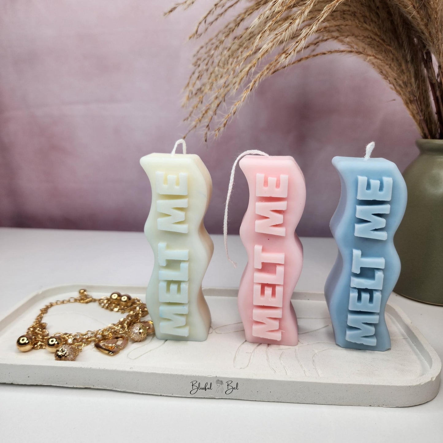 MELT ME Naughty Fun Mood Candle