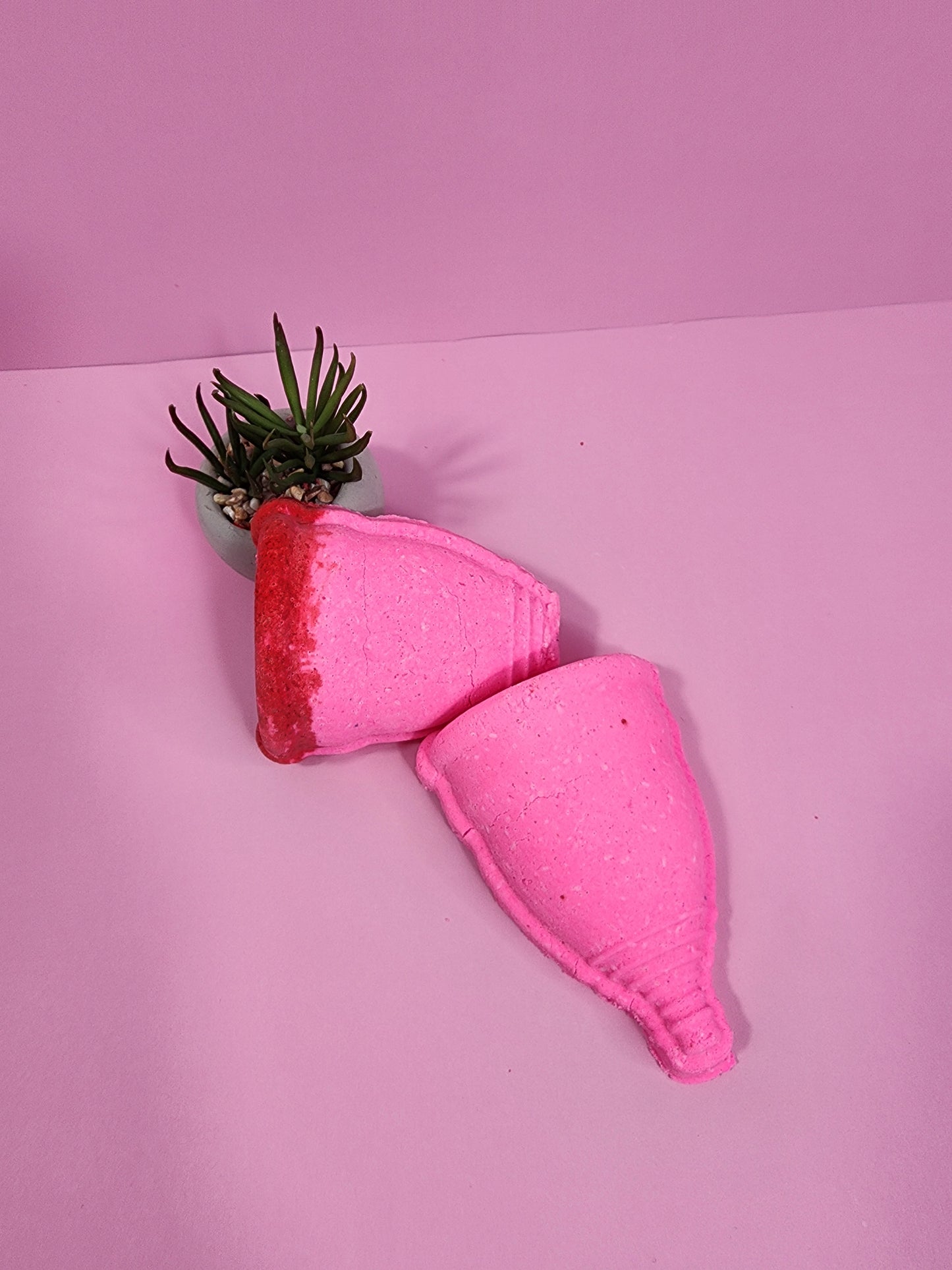 Diva Cup Novelty Bath Bomb