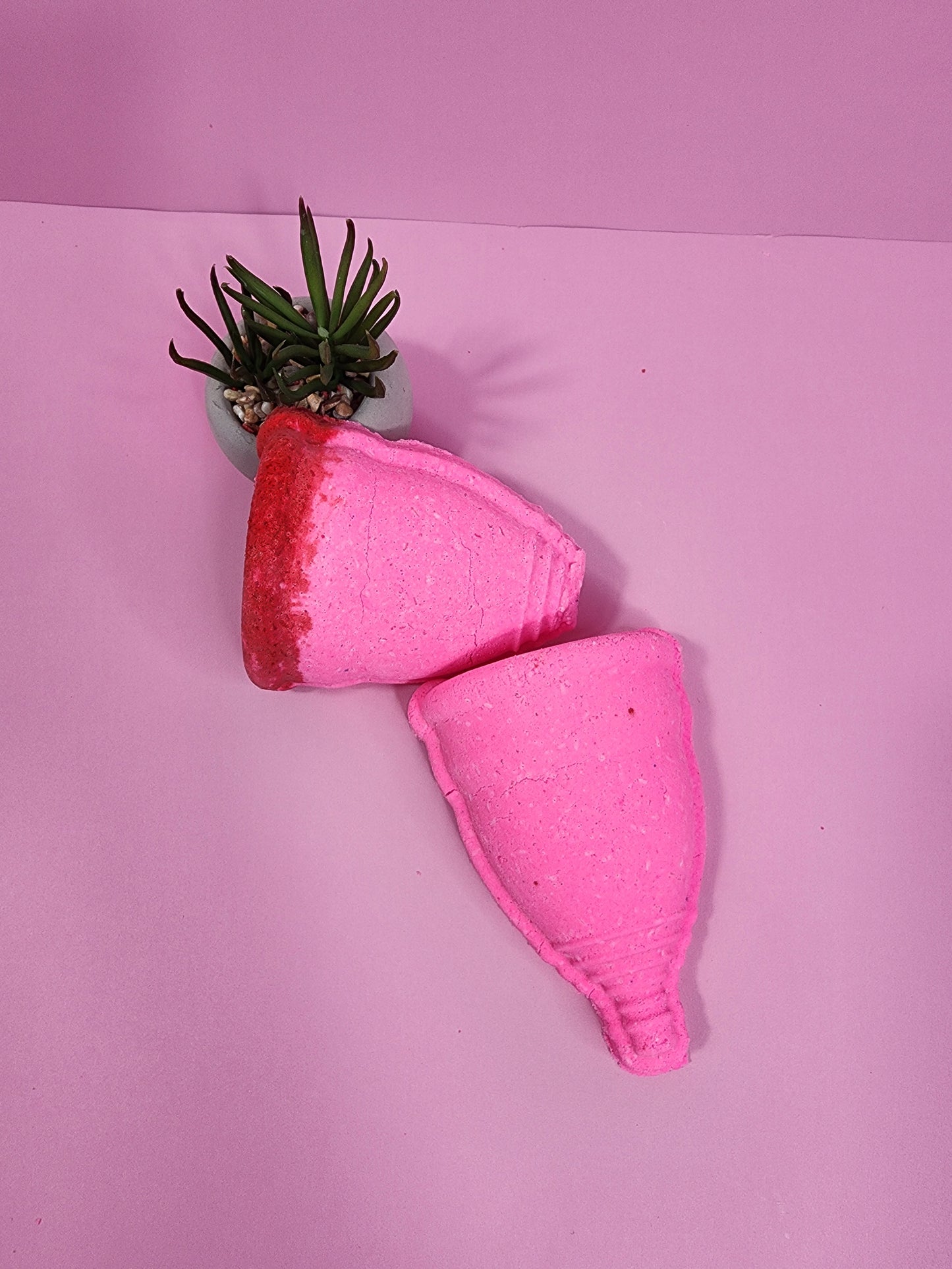 Diva Cup Novelty Bath Bomb