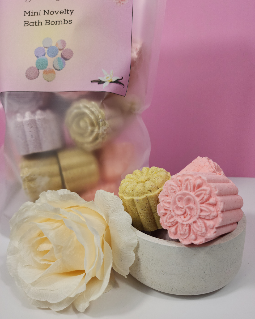 Mini Novelty Bath Bombs (20 pack)